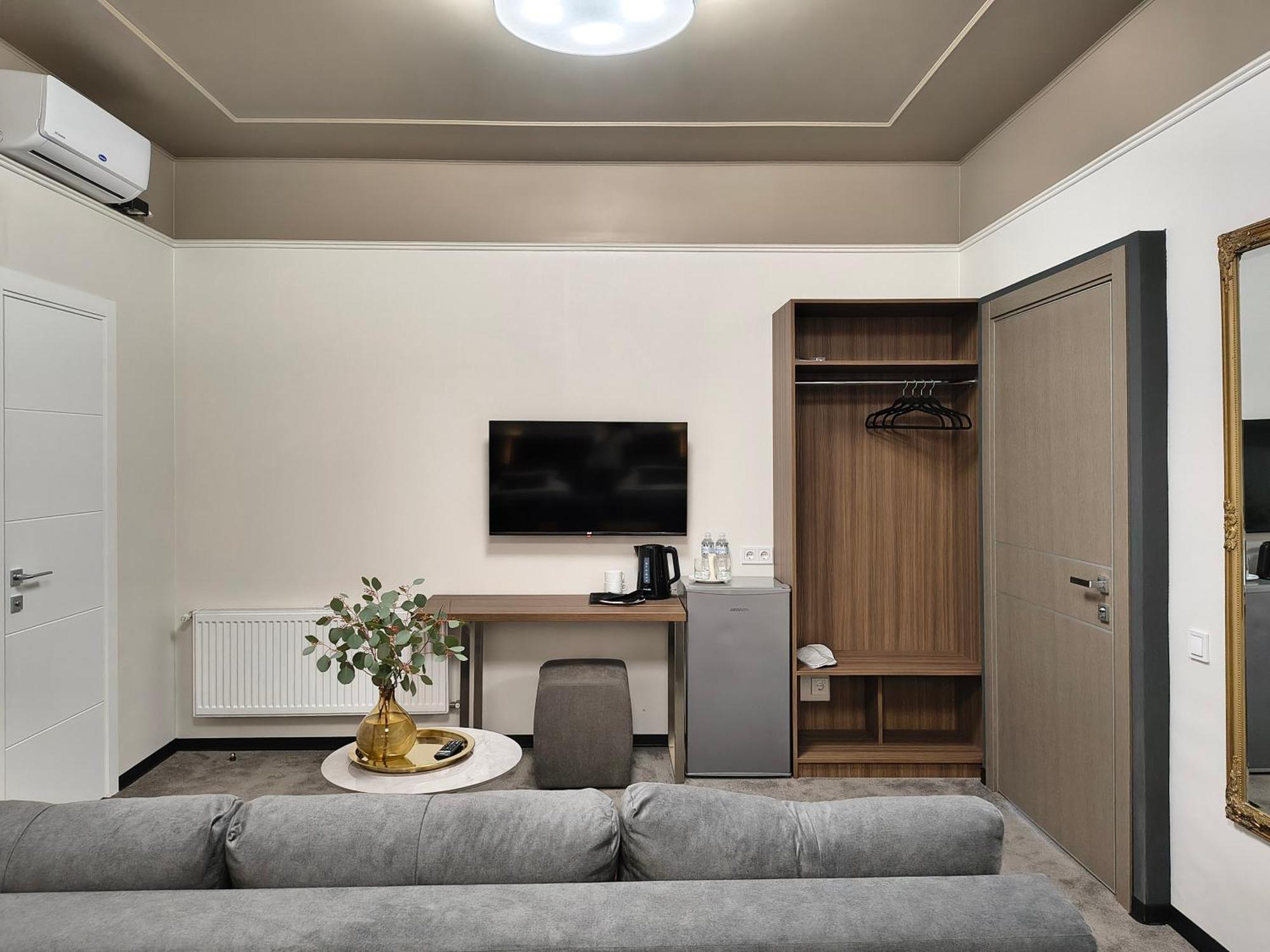 Mini Hotel On Brovarskaya Brovary Εξωτερικό φωτογραφία
