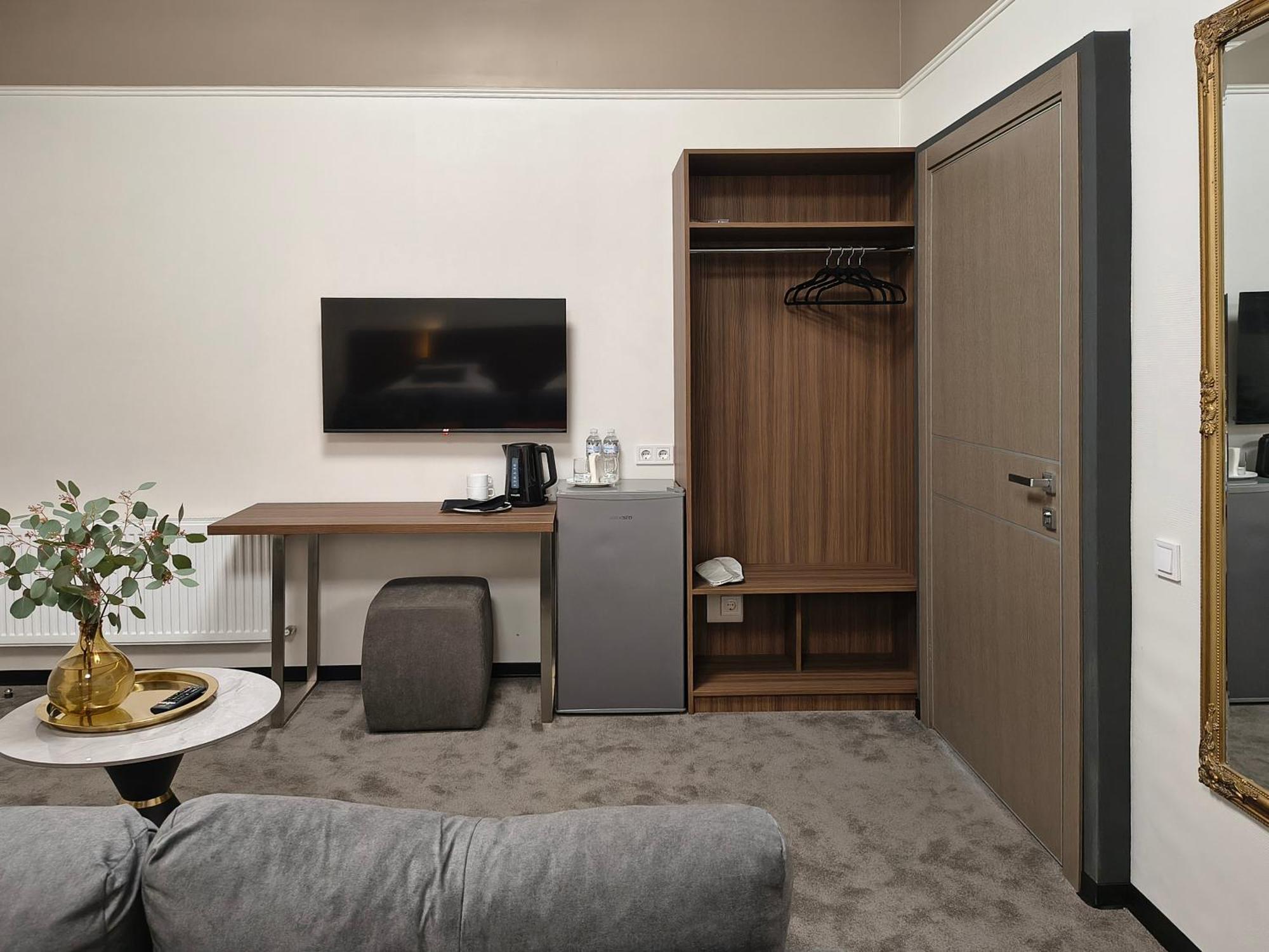 Mini Hotel On Brovarskaya Brovary Εξωτερικό φωτογραφία