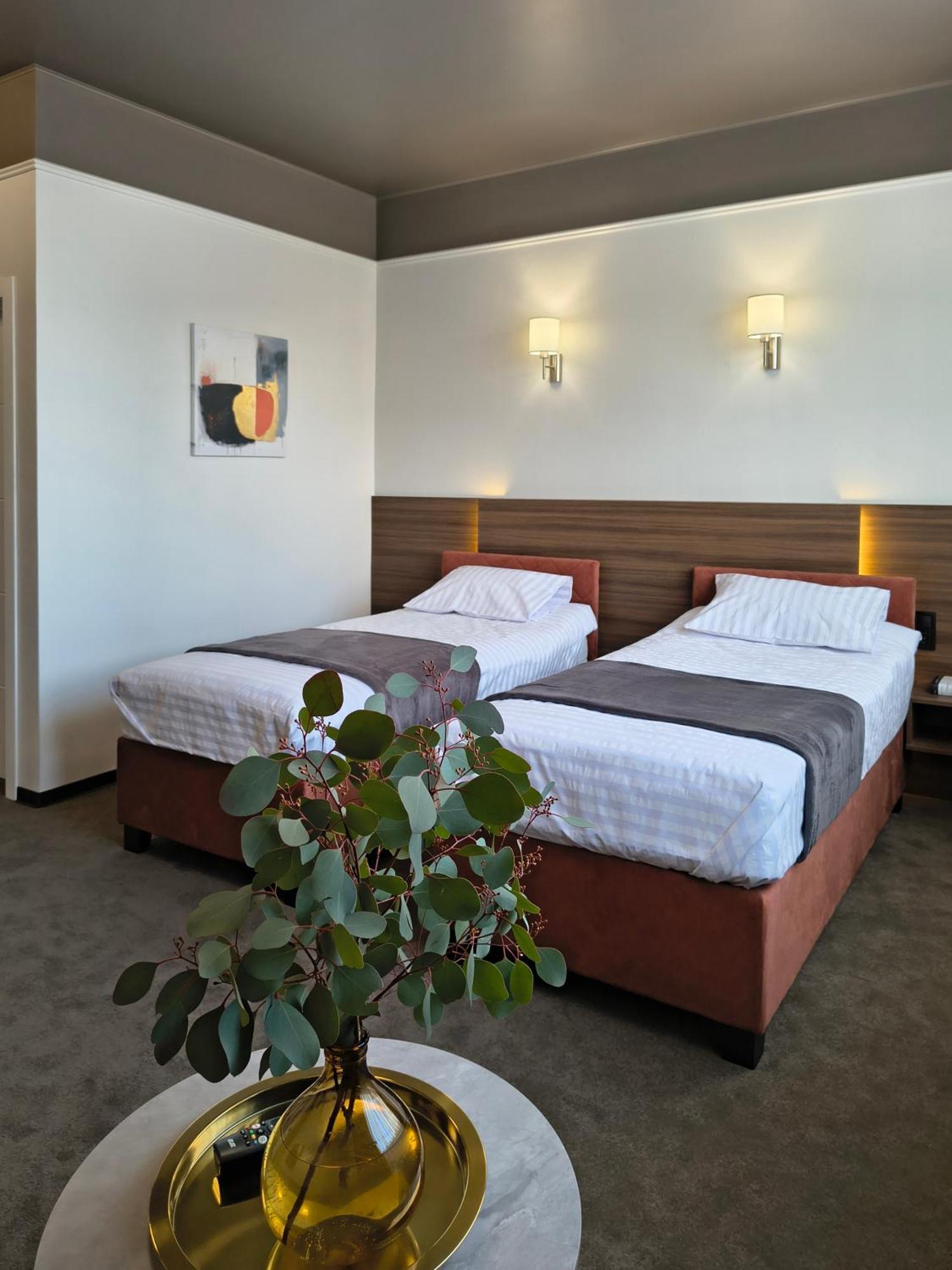 Mini Hotel On Brovarskaya Brovary Εξωτερικό φωτογραφία